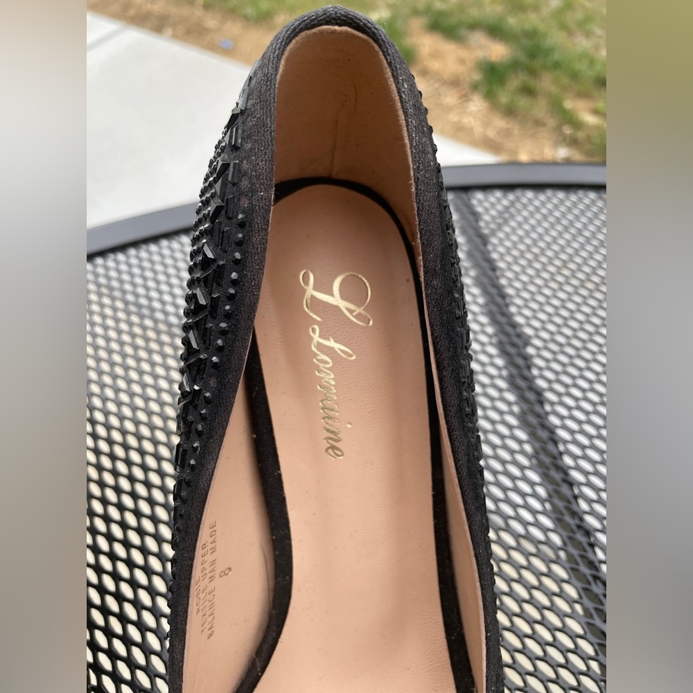 L Lorraine Pumps - Picture 2 of 4